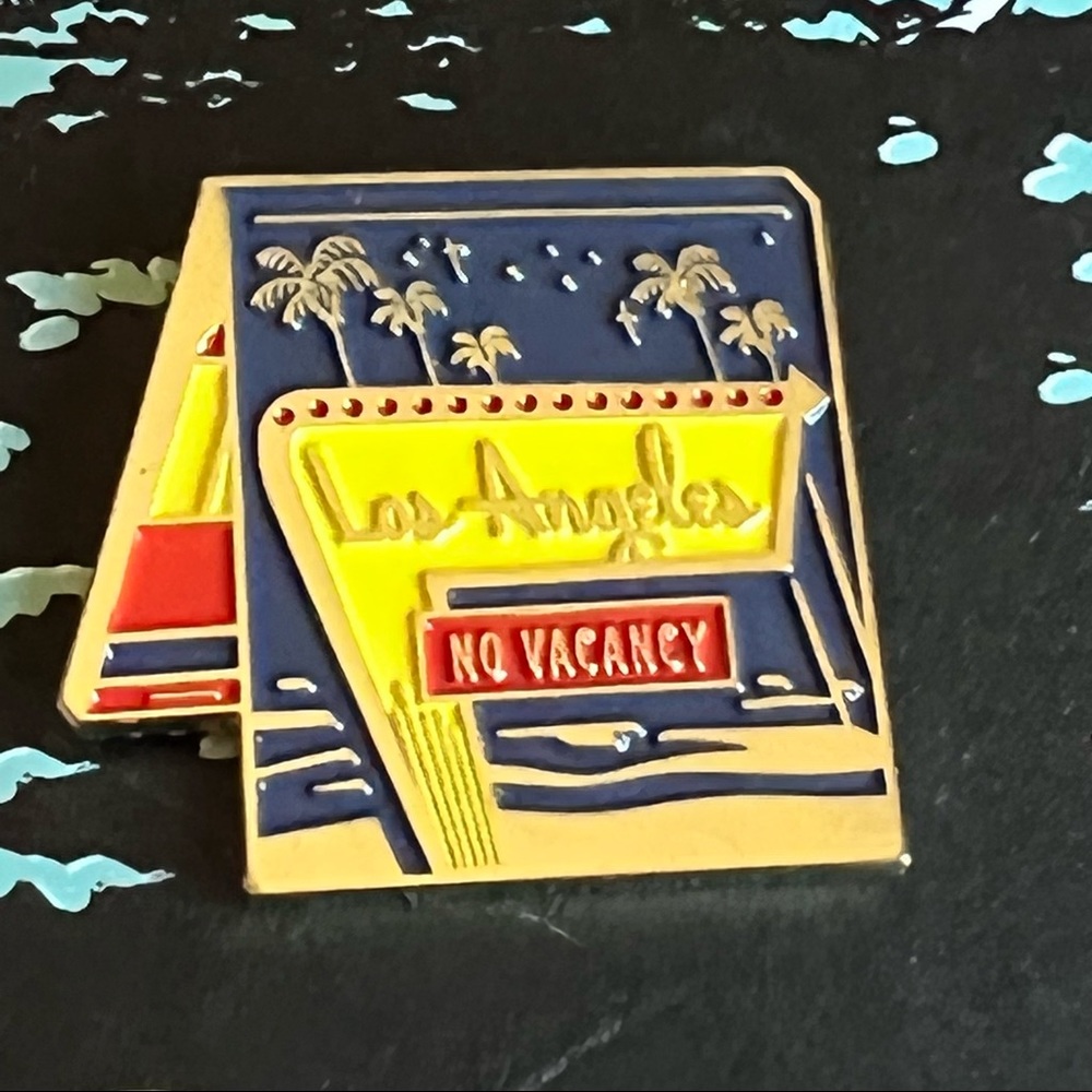 No Vacancy Los Angeles Retro Enamel Collector Pin by Odds and Sods NEW